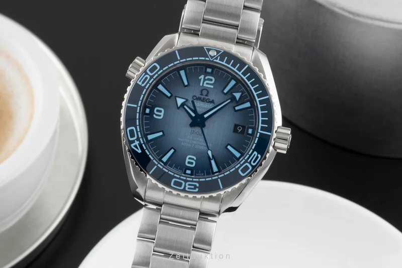 Omega Seamaster steel automatic men's watch 215.30.40.20.03.002 LP: 9500EUR [2600557]