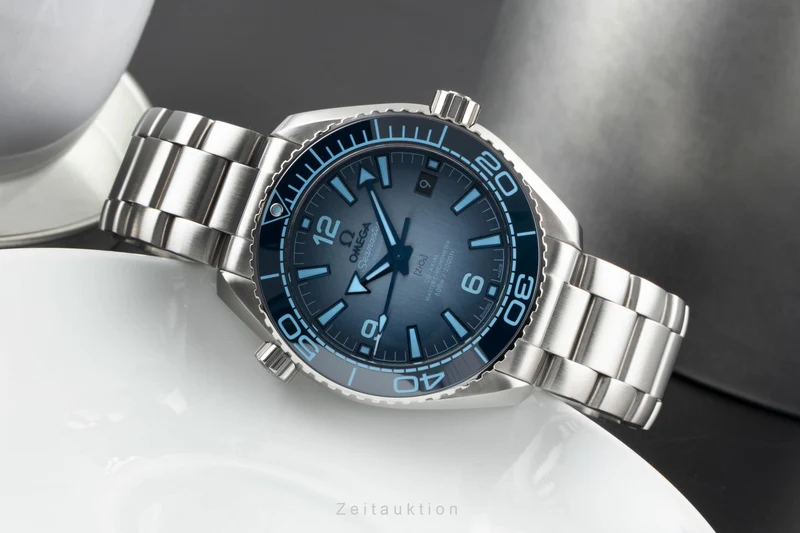 Omega Seamaster steel automatic men's watch 215.30.40.20.03.002 LP: 9500EUR [2600557]
