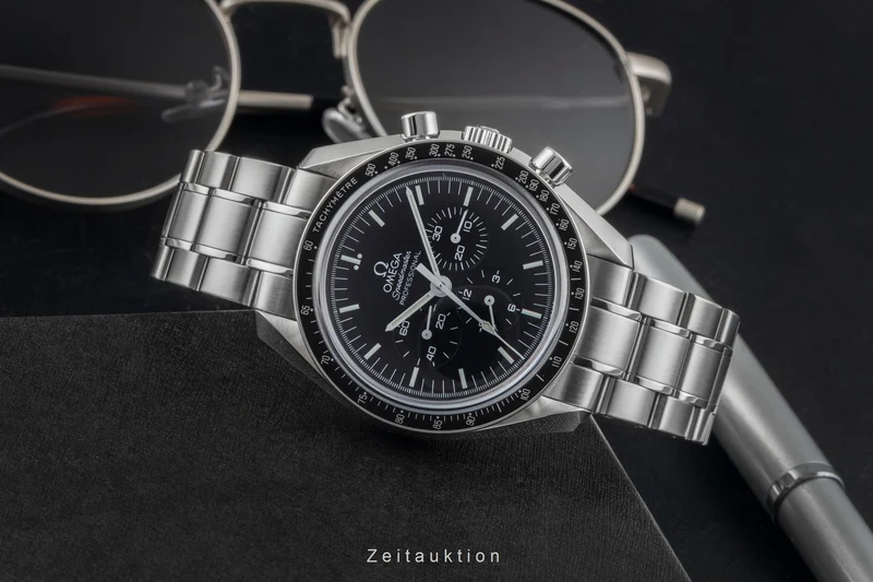 Omega Speedmaster Moonwatch chronograph steel manual winding men's watch 311.30.42.30.01.006 [2600003]