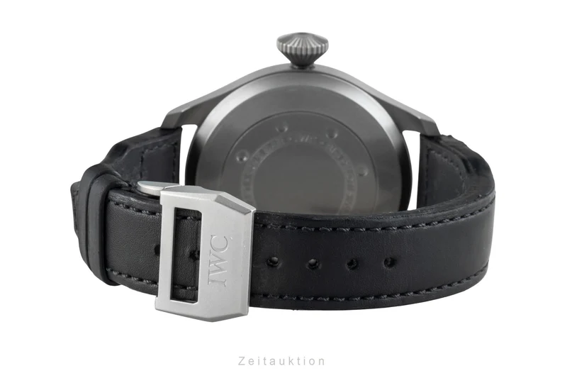 IWC Big Pilot titanium automatic men's watch IW501004 LP: 16000EUR [2600312]