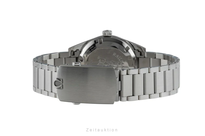 Omega Railmaster steel automatic men's watch 220.10.38.20.01.002 LP: 8200EUR Limited [2600235]