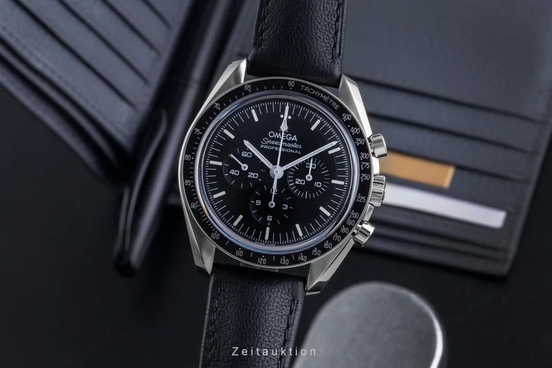 Omega Speedmaster Moonwatch chronograph steel manual winding men's watch 310.32.42.50.01.002 LP: 8300EUR [2600303]