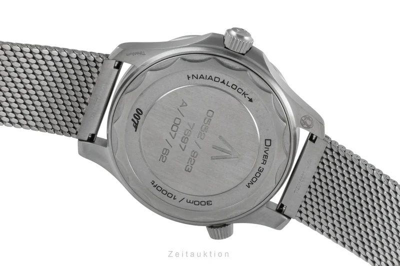 Omega Seamaster titanium automatic men's watch 210.90.42.20.01.001 LP: 10900EUR [2600559]