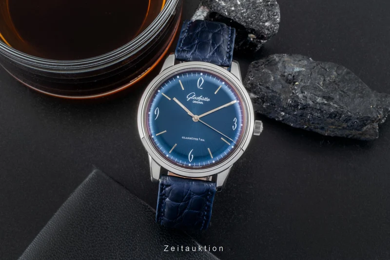 Glashütte Sixties steel automatic men's watch 1-39-52-06-02-04 LP: 7400EUR [2600292]