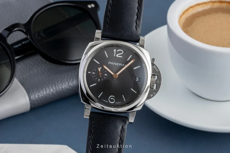 Panerai Luminor steel automatic men's watch PAM01247 LP: 7000EUR [2600296]