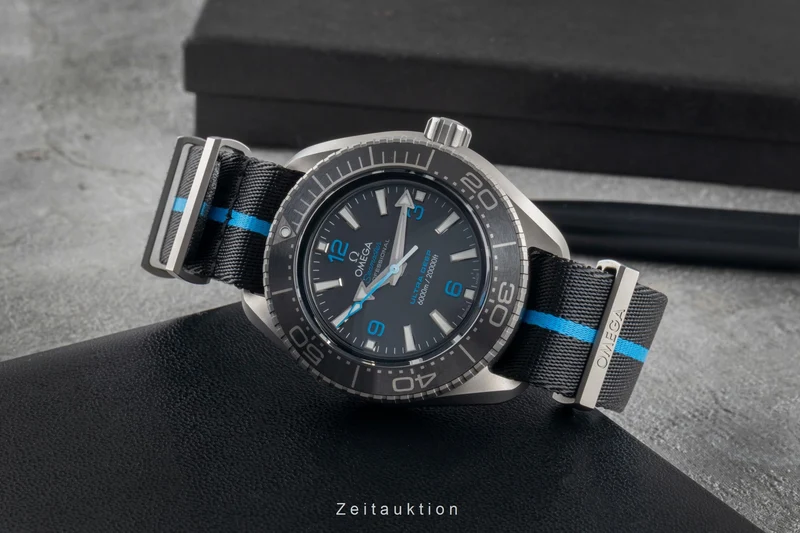 Omega Seamaster titanium automatic men's watch 215.92.46.21.01.001 LP: 14800EUR [2600535]