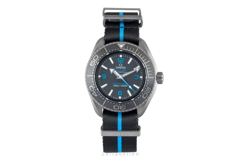 Omega Seamaster titanium automatic men's watch 215.92.46.21.01.001 LP: 14800EUR [2600535]