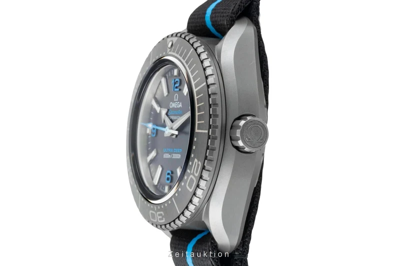 Omega Seamaster titanium automatic men's watch 215.92.46.21.01.001 LP: 14800EUR [2600535]