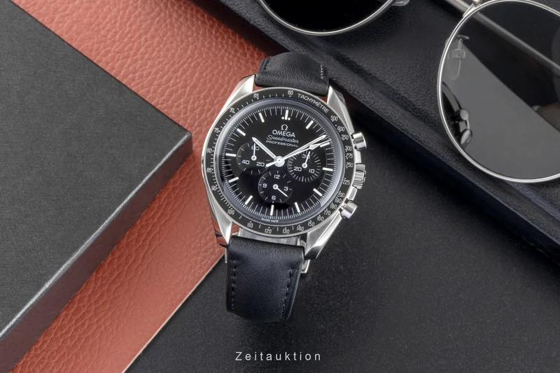 Omega Speedmaster Moonwatch chronograph steel manual winding men's watch 310.30.42.50.01.001 LP: 7200EUR [2507545]