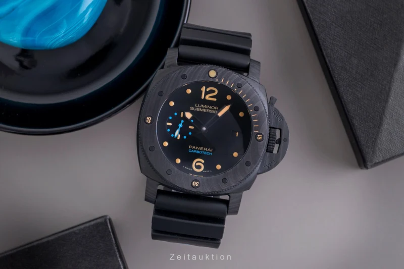 Panerai Submersible carbon automatic men's watch PAM00616 [2600313]