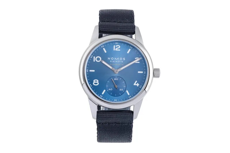 Nomos Club steel automatic men's watch 750 LP: 3100EUR [2600400]