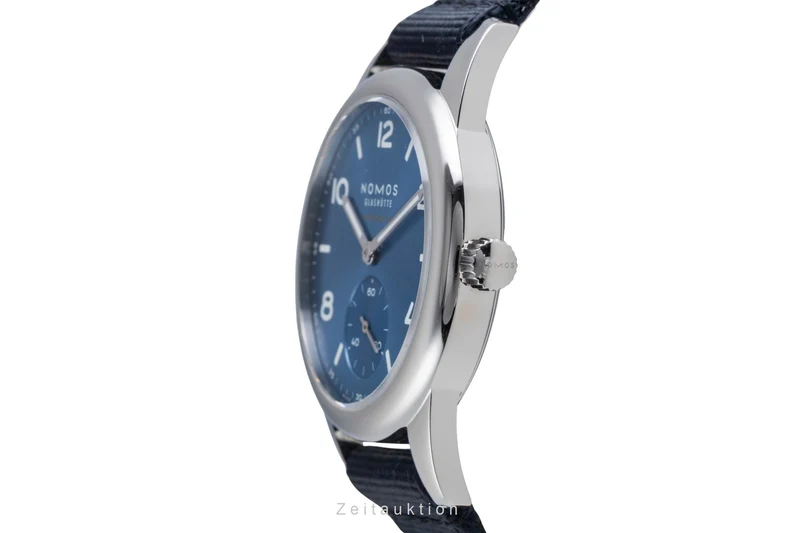 Nomos Club steel automatic men's watch 750 LP: 3100EUR [2600400]