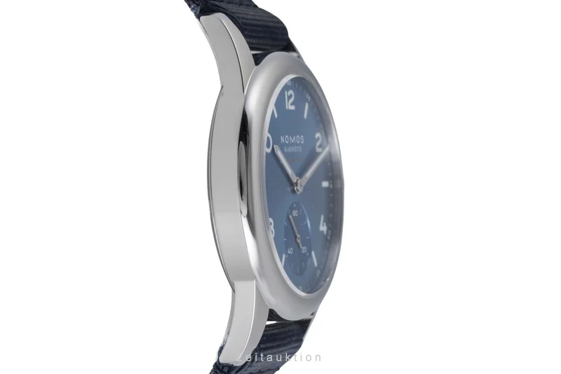 Nomos Club steel automatic men's watch 750 LP: 3100EUR [2600400]