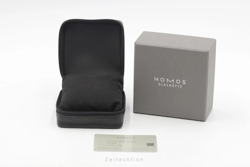 Nomos Club steel automatic men's watch 750 LP: 3100EUR [2600400]