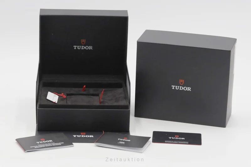 Tudor Black Bay steel automatic men's watch 7943A1A0NU-0002 LP: 4850EUR [2600302]