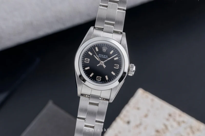 Rolex Oyster Perpetual steel automatic women's watch 67180 [2507464]