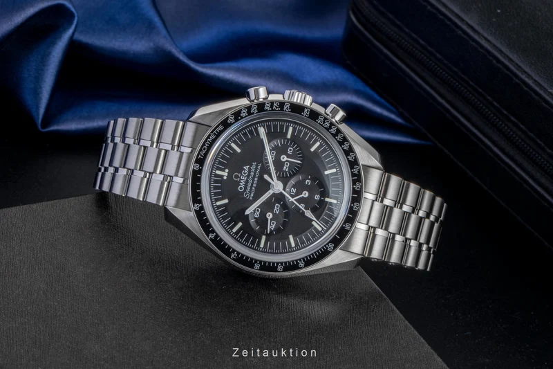 Omega Speedmaster Moonwatch chronograph steel manual winding men's watch 310.30.42.50.01.002 LP: 8700EUR [2600017]