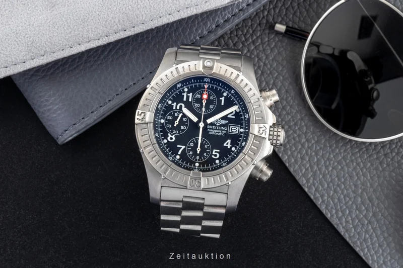 Breitling Avenger chronograph titanium automatic men's watch E13360 [2507521]