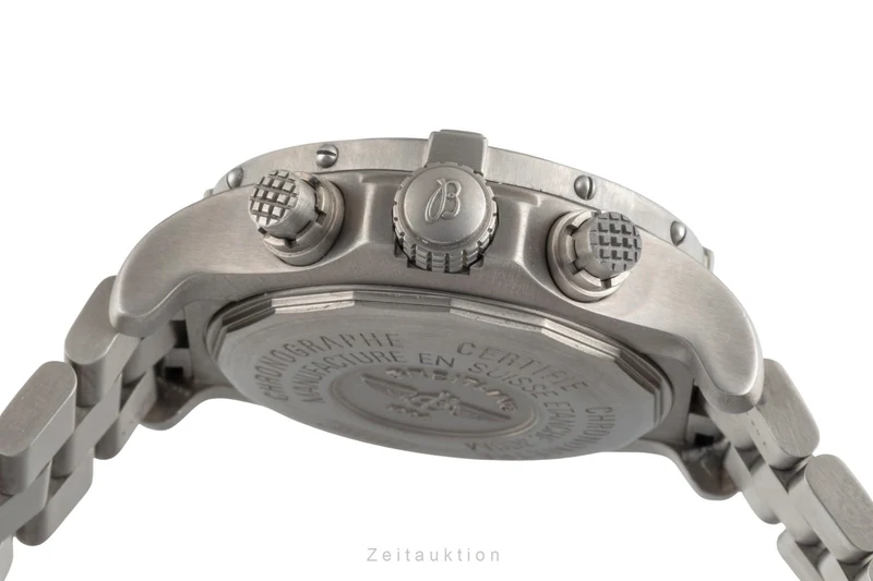 Breitling Avenger chronograph titanium automatic men's watch E13360 [2507521]