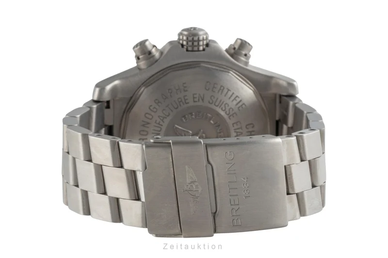 Breitling Avenger chronograph titanium automatic men's watch E13360 [2507521]
