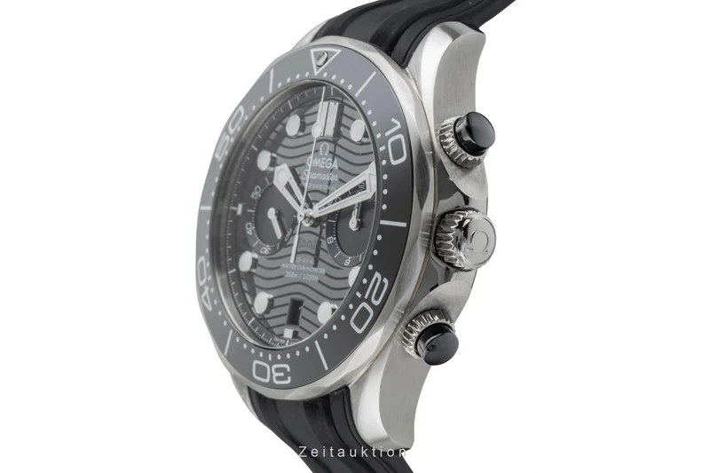 Omega Seamaster chronograph steel automatic men's watch 210.32.44.51.01.001 LP: 9000EUR [2600238]