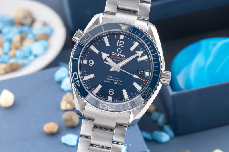 Omega Seamaster titanium automatic men's watch 232.90.42.21.03.001 LP: 10100EUR [2506987]