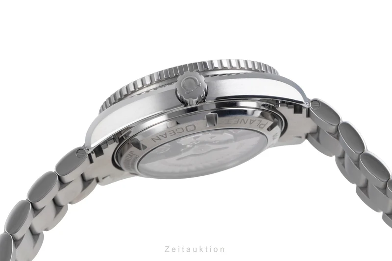 Omega Seamaster titanium automatic men's watch 232.90.42.21.03.001 LP: 10100EUR [2506987]