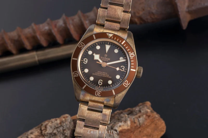 Tudor Black Bay bronze automatic men's watch 79012M [2600112]