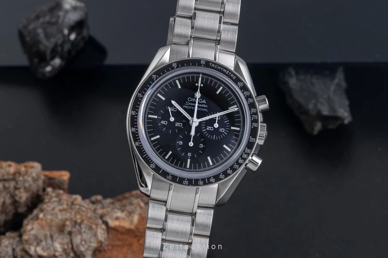 Omega Speedmaster Moonwatch chronograph steel manual winding men's watch 311.30.42.30.01.006 LP: 8700EUR [2506670]
