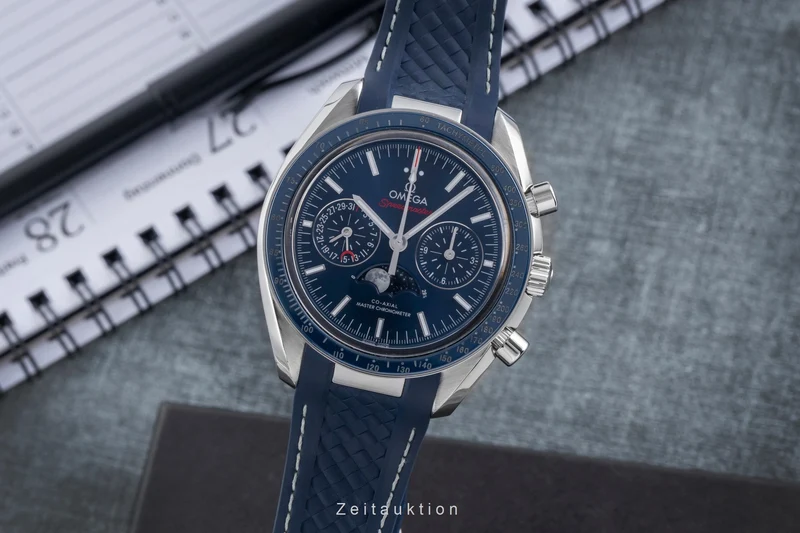 Omega Speedmaster chronograph steel automatic men's watch 304.33.44.52.03.001 LP: 12200EUR [2600166]