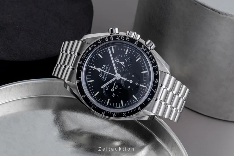 Omega Speedmaster Moonwatch chronograph steel manual winding men's watch 310.30.42.50.01.002 LP: 8700EUR [2600138]