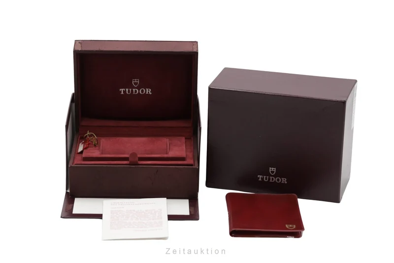 Tudor Submariner steel automatic men's watch 79090 [2507410]