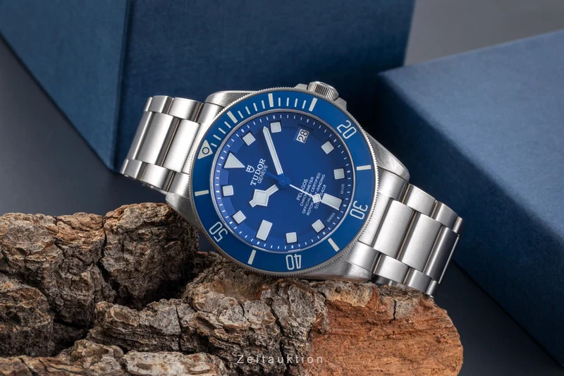 Tudor Pelagos titanium automatic men's watch M25600TB-0001 LP: 5360EUR [2507298]