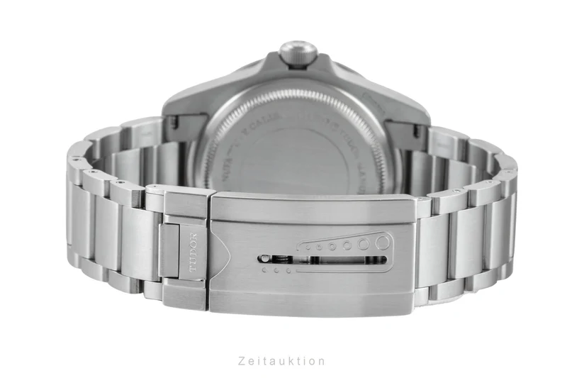 Tudor Pelagos titanium automatic men's watch M25600TB-0001 LP: 5360EUR [2507298]