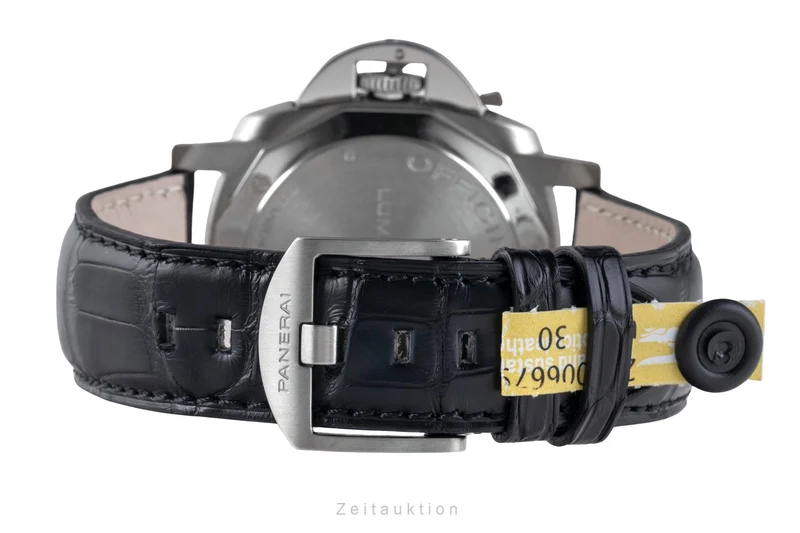 Panerai Luminor titanium automatic men's watch PAM00927 LP: 7400EUR [2506608]