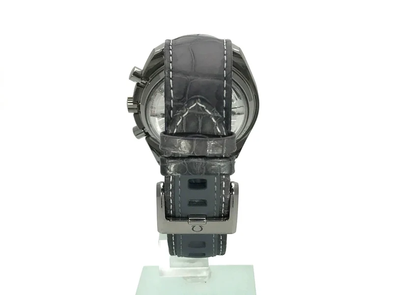 Omega Speedmaster Moonwatch 311.93.44.51.99.001 Grey Side of the Moon