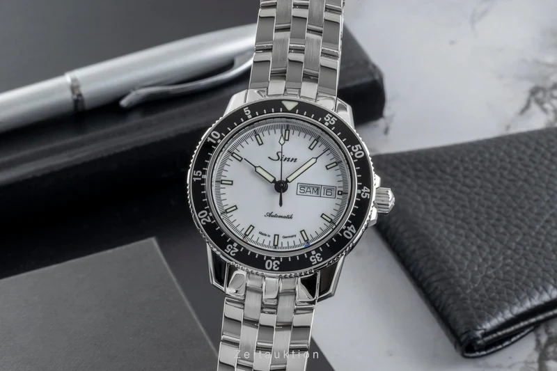 Sinn 104ST steel automatic men's watch 104.012 LP: 1790EUR [2507251]