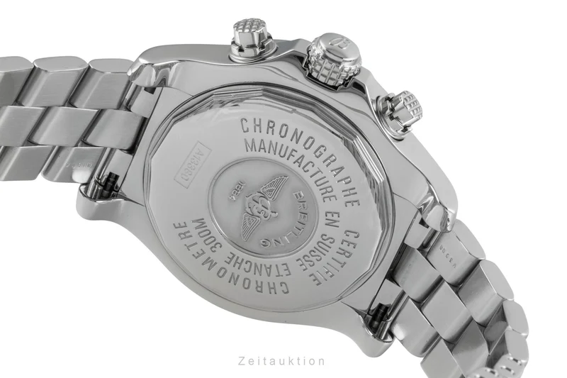 Breitling Avenger Skyland chronograph steel automatic men's watch A1338012/B995 [2507268]
