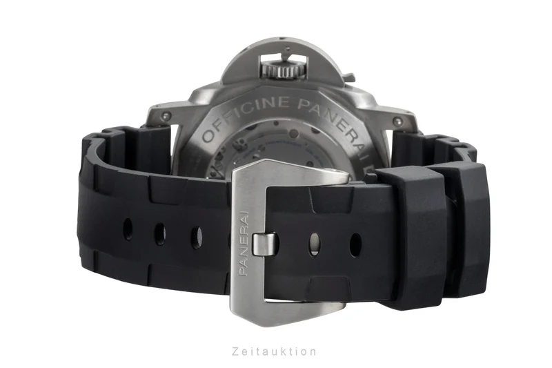 Panerai Submersible titanium automatic men's watch PAM00305 LP: 10900EUR [2505611]