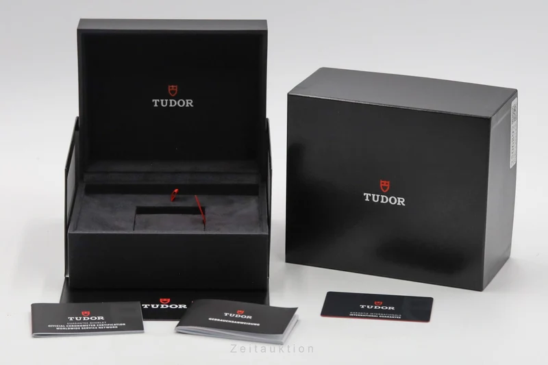 Tudor Black Bay steel automatic men's watch 79830RB LP: 4530EUR [2506892]