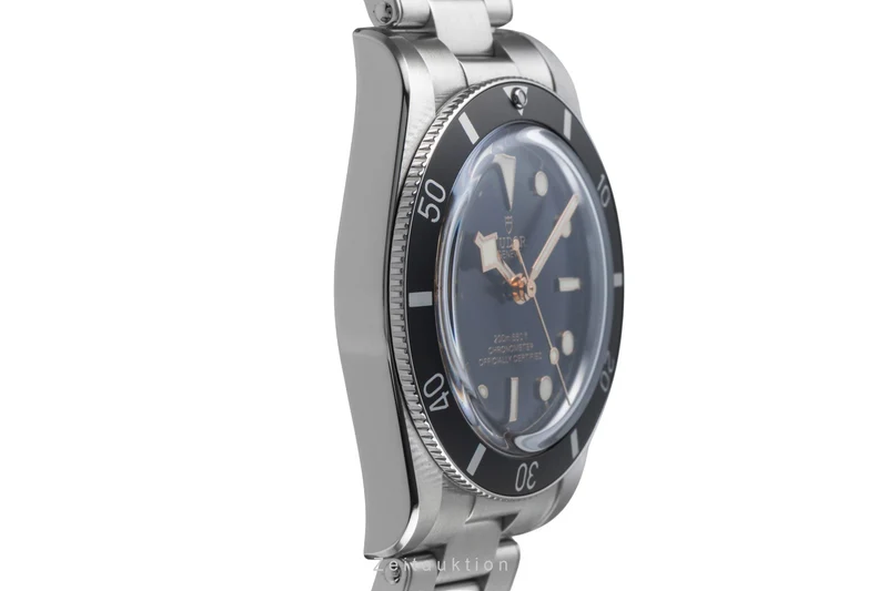 Tudor Black Bay steel automatic men's watch 79000N LP: 4190EUR [2506376]