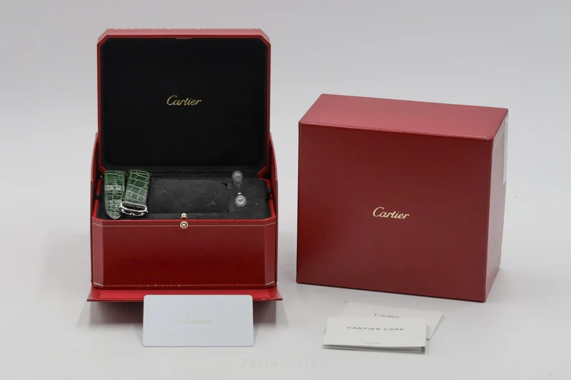 Cartier Santos steel automatic men's watch WSSA0062 LP: 8850EUR [2506924]