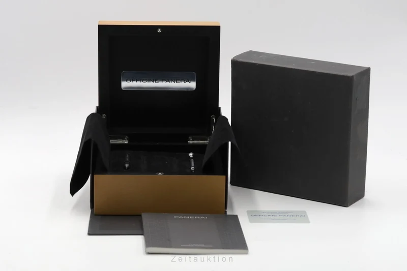 Panerai Luminor Marina steel automatic men's watch PAM00104 LP: 8900EUR [2506517]