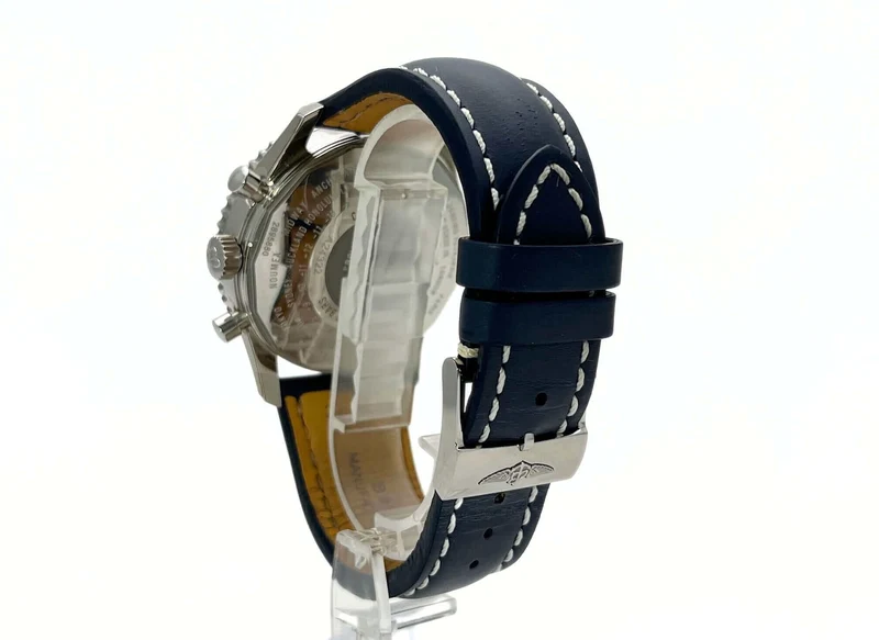 Breitling Navitimer World A2432212.C651.101X.A20BA.1