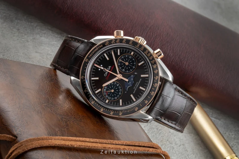 Omega Speedmaster chronograph steel / gold automatic men's watch 304.23.44.52.13.001 LP: 17000EUR [2507131]