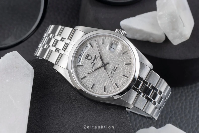 Tudor Date-Day steel automatic men's watch 76200 [2507121]