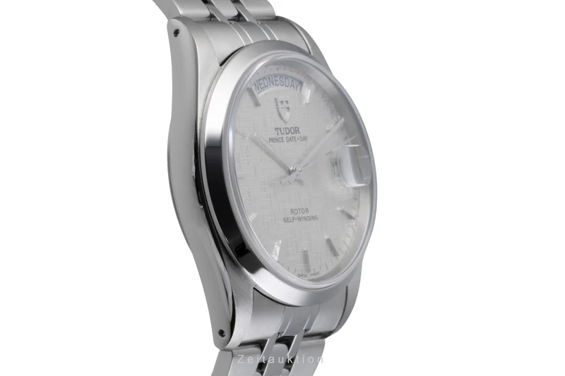Tudor Date-Day steel automatic men's watch 76200 [2507121]