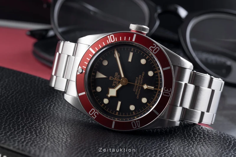 Tudor Black Bay steel automatic men's watch 79230 LP: 4580EUR [2506706]