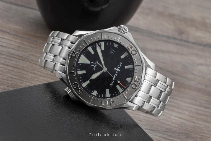 Omega Seamaster steel / white gold automatic men's watch 2533.50.00 Limited [2506213]