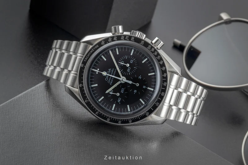 Omega Speedmaster Moonwatch chronograph steel manual winding men's watch 3590.50.00 LP: 7600EUR [2505502]